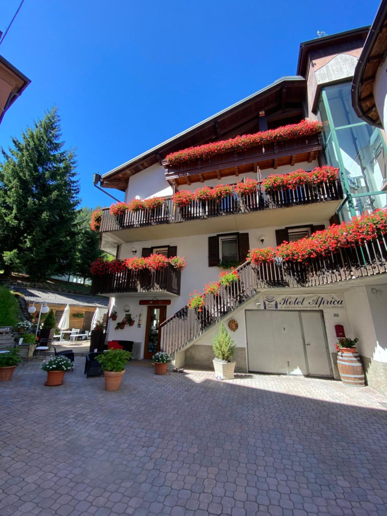 Albergo Aprica Garni 外观 照片